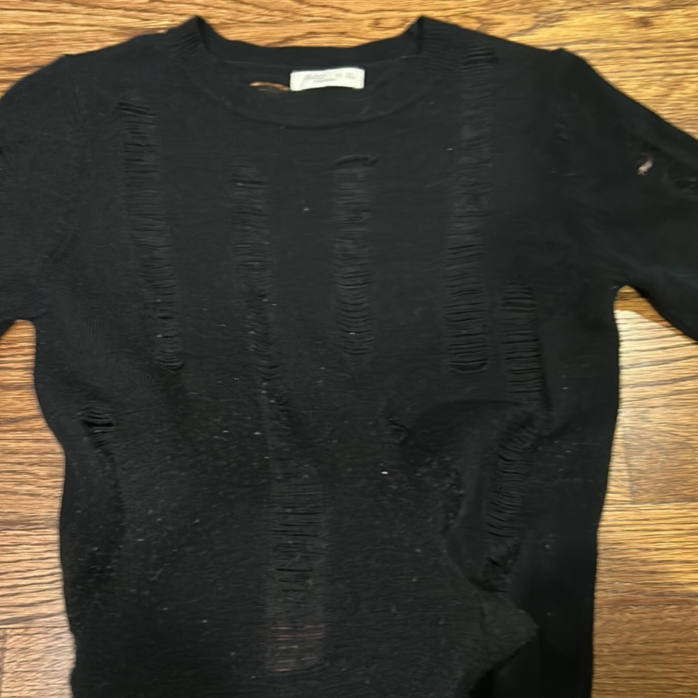 Pinc Premium distressed sweater with intentional rips. Girls XL. Very soft.